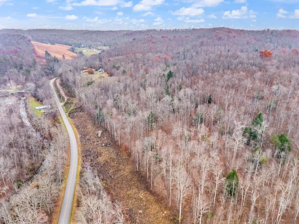 68 Acre Highway 1709 Tyner KY 40486