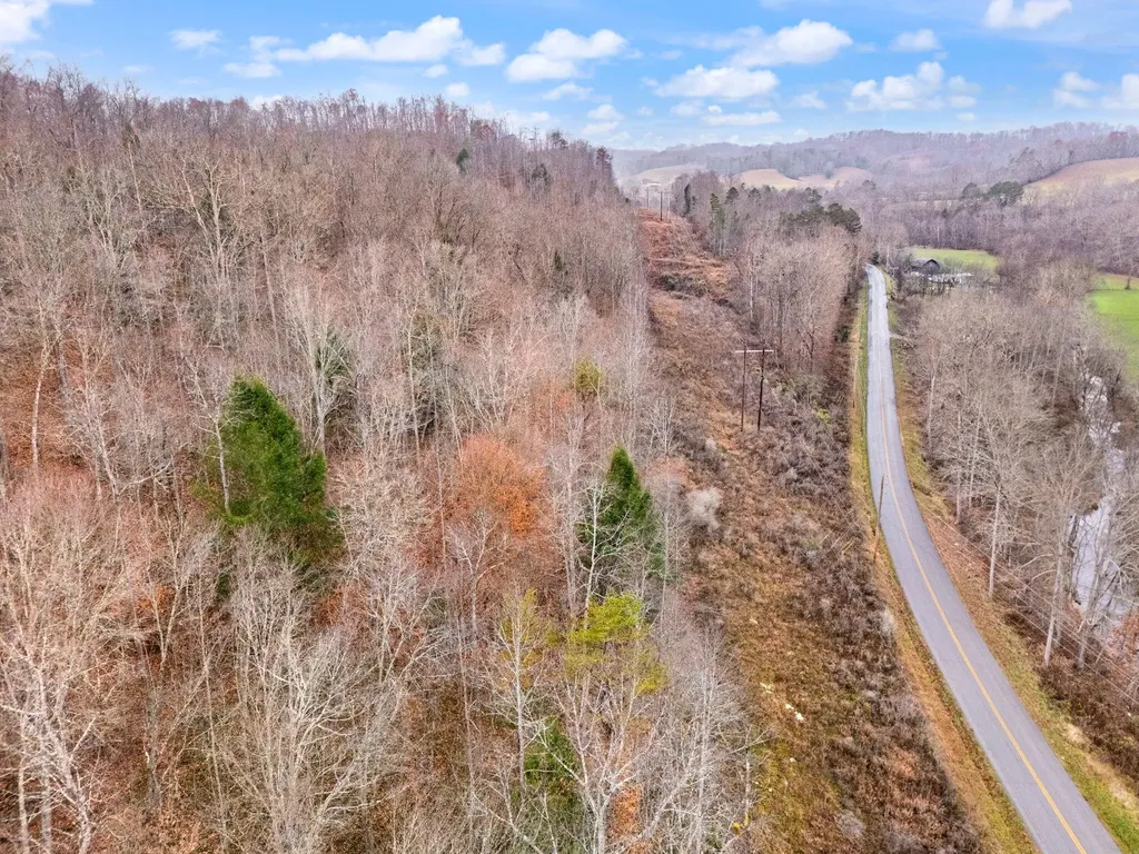 68 Acre Highway 1709 Tyner KY 40486