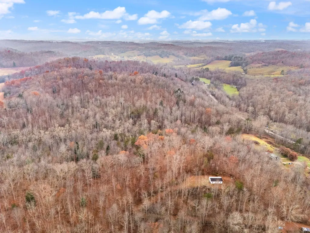 68 Acre Highway 1709 Tyner KY 40486
