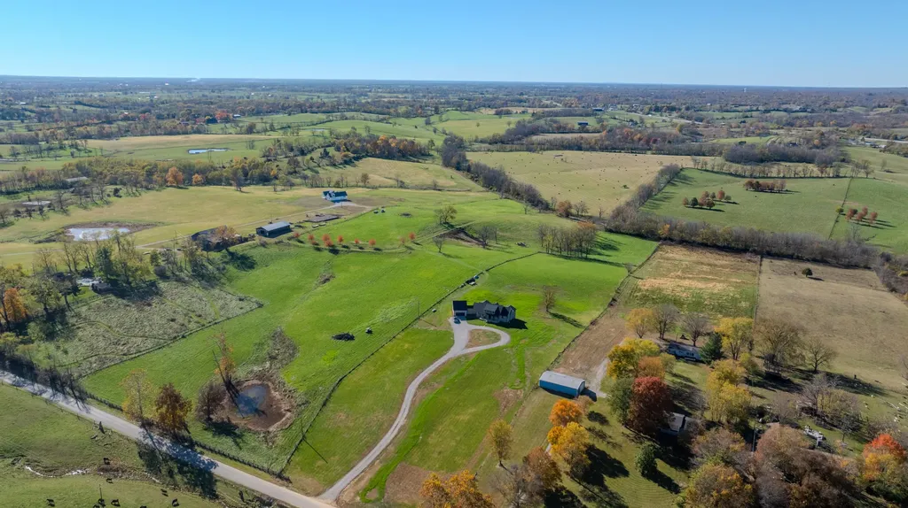 1765 B Leesburg Newtown Road Paris KY 40361