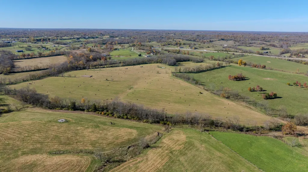 1765 B Leesburg Newtown Road Paris KY 40361