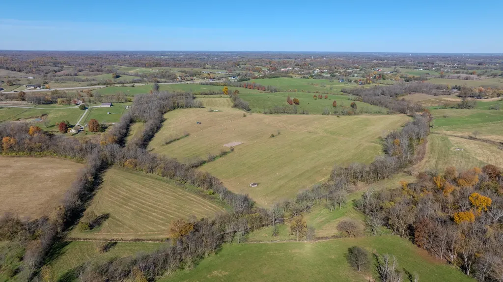 1765 B Leesburg Newtown Road Paris KY 40361