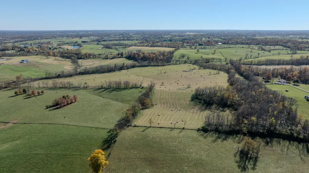 1765 B Leesburg Newtown Road Paris KY 40361