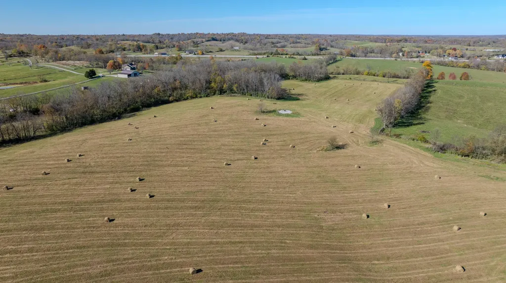 1765 B Leesburg Newtown Road Paris KY 40361