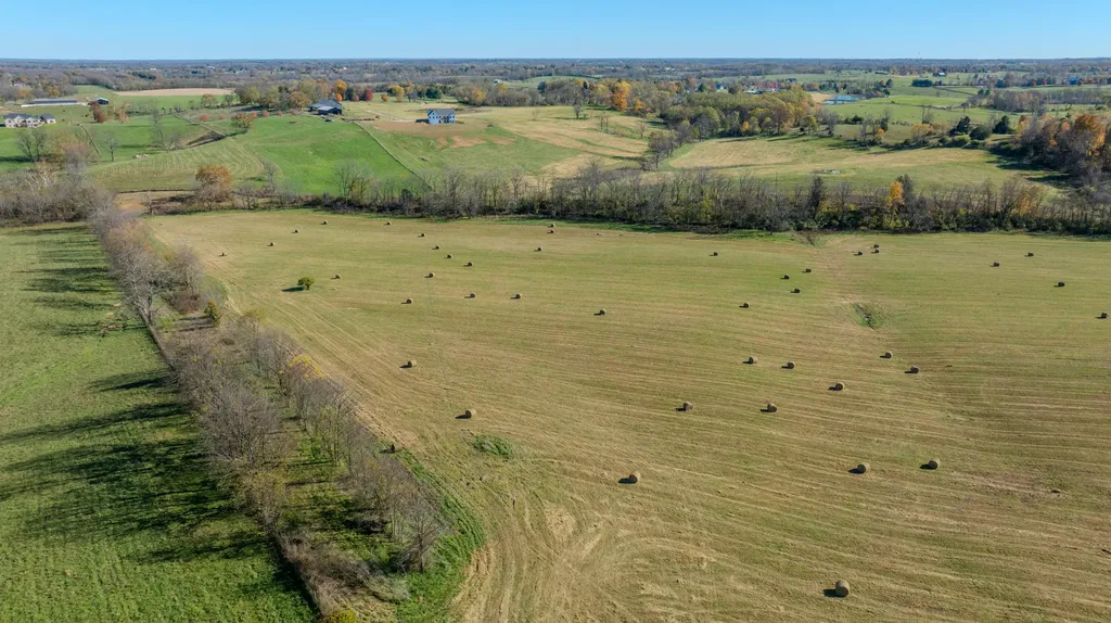 1765 B Leesburg Newtown Road Paris KY 40361