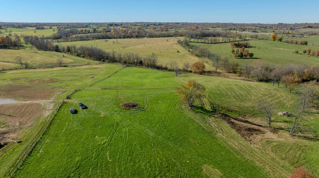 1765 B Leesburg Newtown Road Paris KY 40361
