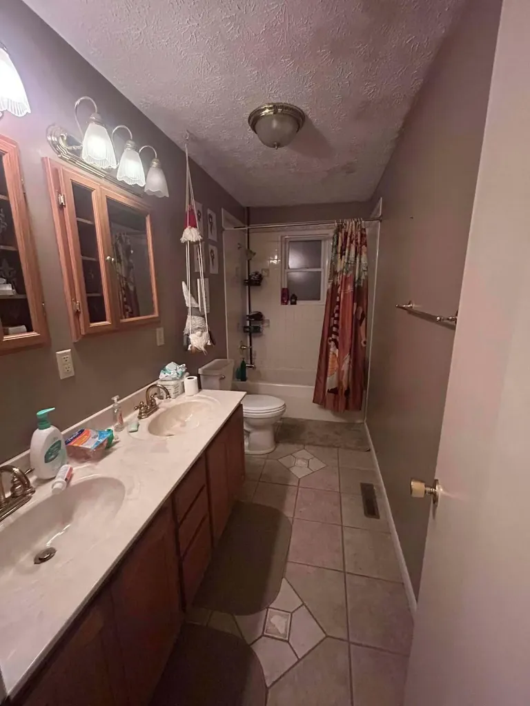 1325 Weaver Ridge Road Morehead KY 40351