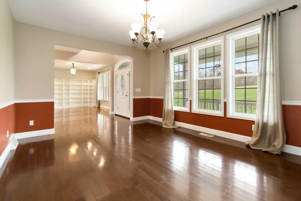 254 Deerfield Lane Dunnville KY 42528