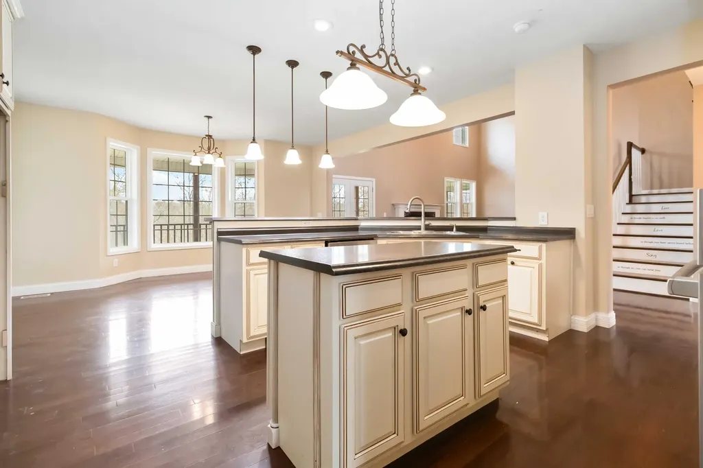 254 Deerfield Lane Dunnville KY 42528