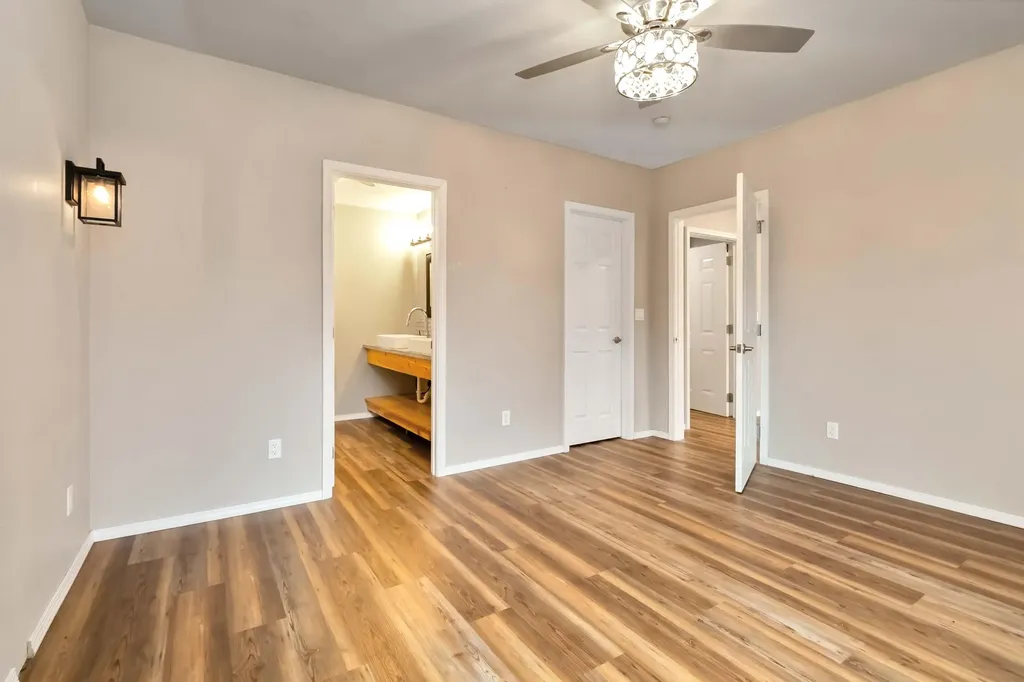 254 Deerfield Lane Dunnville KY 42528