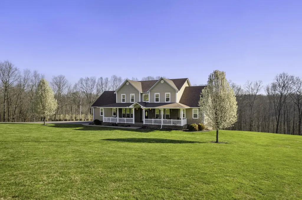 254 Deerfield Lane Dunnville KY 42528