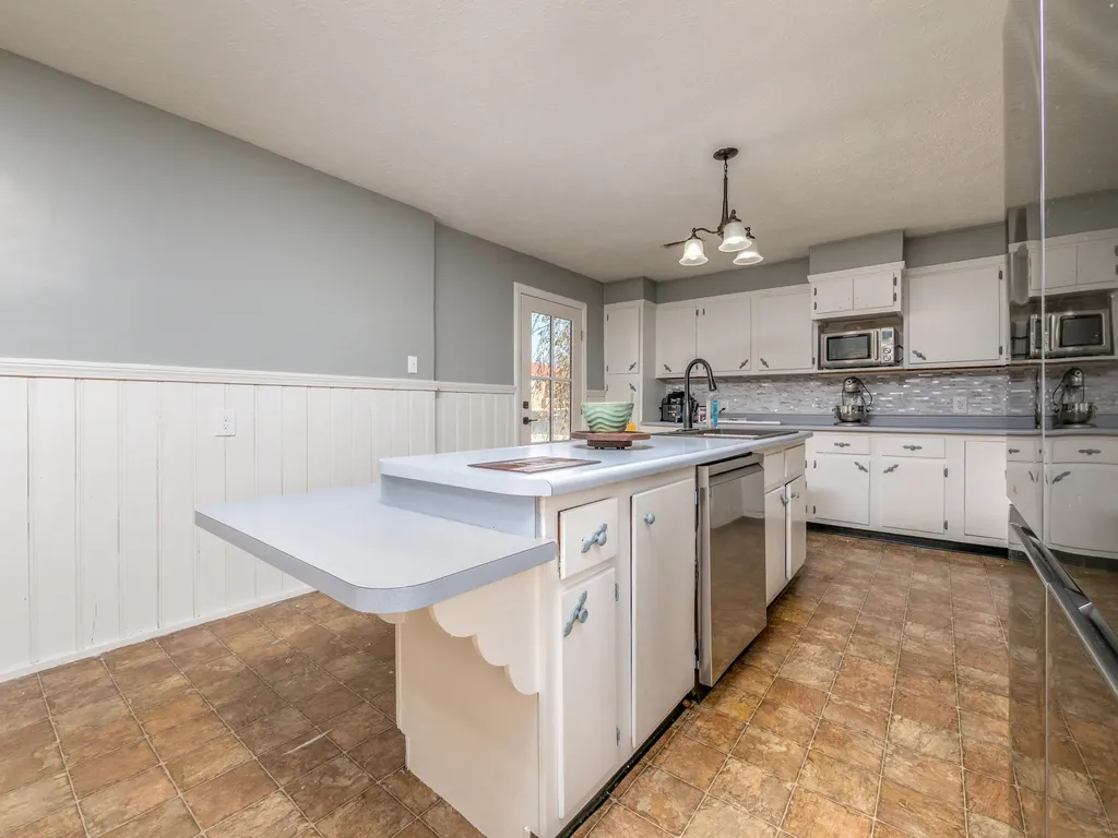 419 Liberty Road West Liberty KY 41472