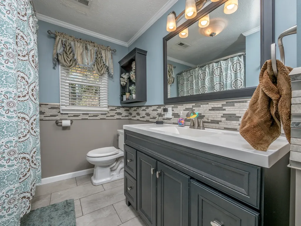 419 Liberty Road West Liberty KY 41472