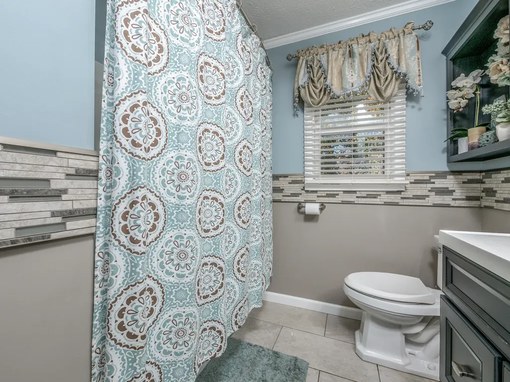 419 Liberty Road West Liberty KY 41472