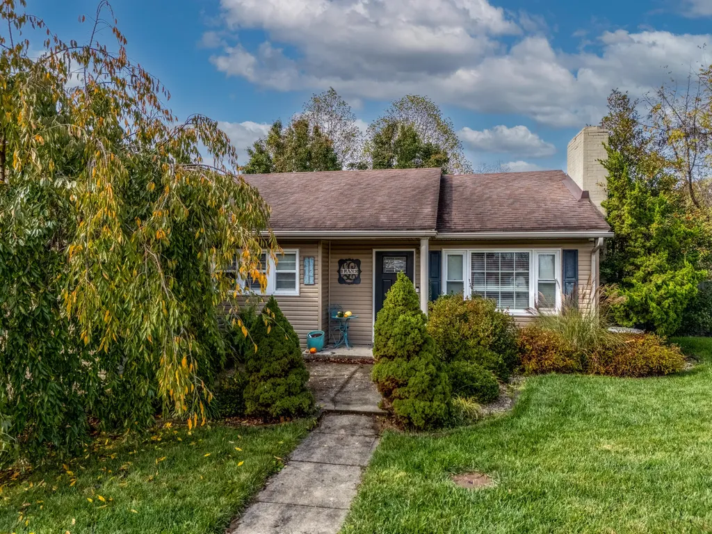 419 Liberty Road West Liberty KY 41472