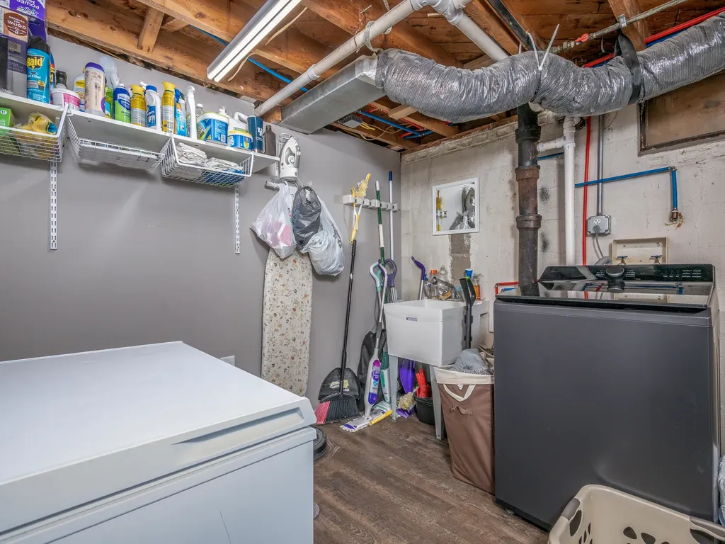 419 Liberty Road West Liberty KY 41472