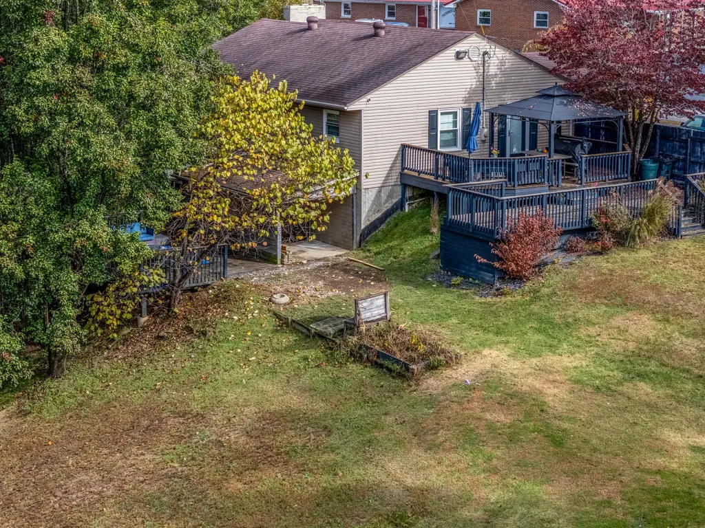 419 Liberty Road West Liberty KY 41472