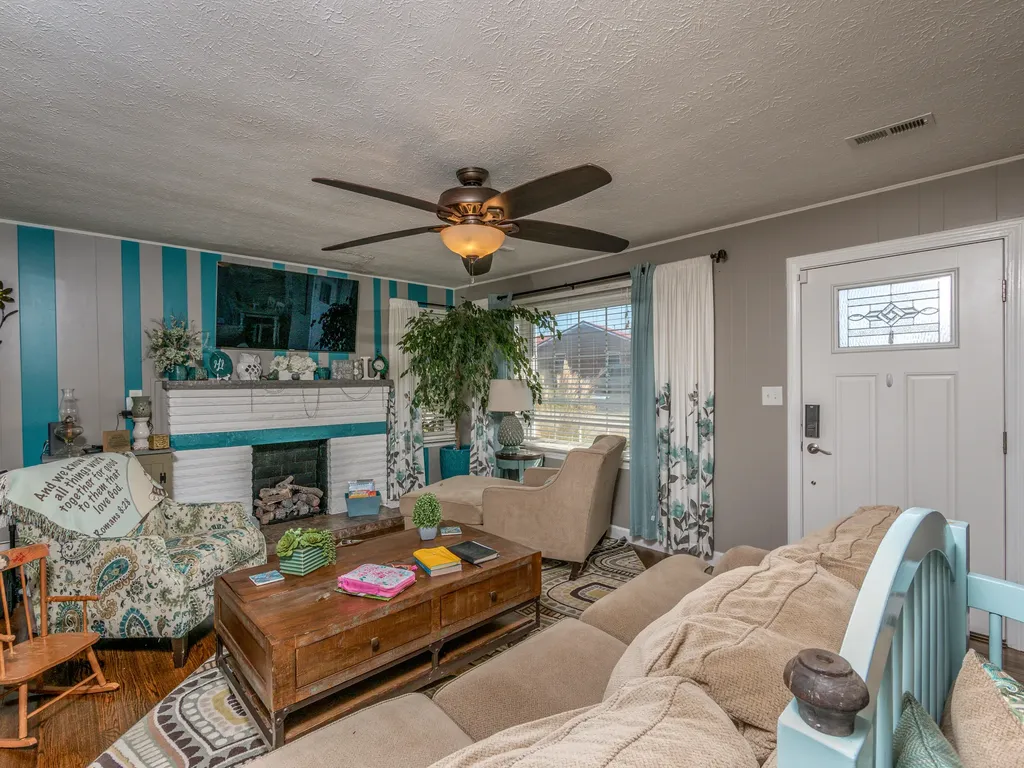 419 Liberty Road West Liberty KY 41472
