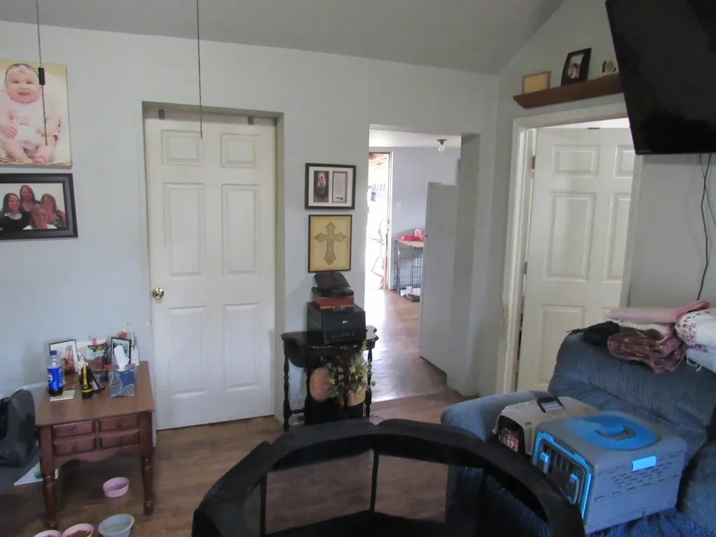 3208 Ford Hampton Road Winchester KY 40391