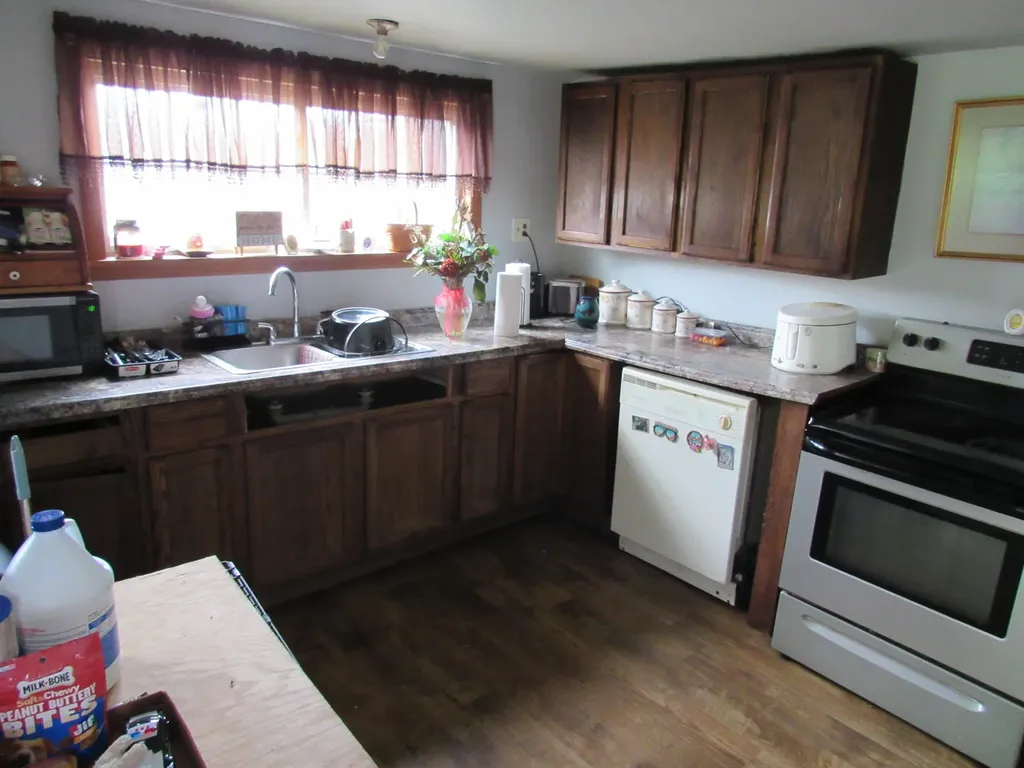 3208 Ford Hampton Road Winchester KY 40391