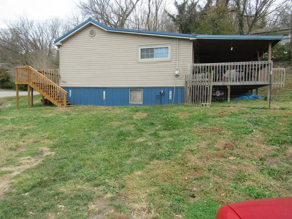 3208 Ford Hampton Road Winchester KY 40391