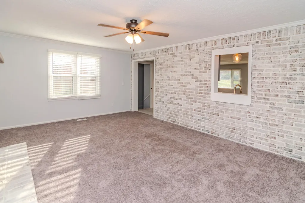3668 King Arthur Drive Lexington KY 40517