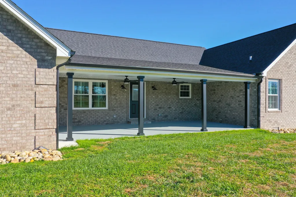 135 Jolynn Drive London KY 40744