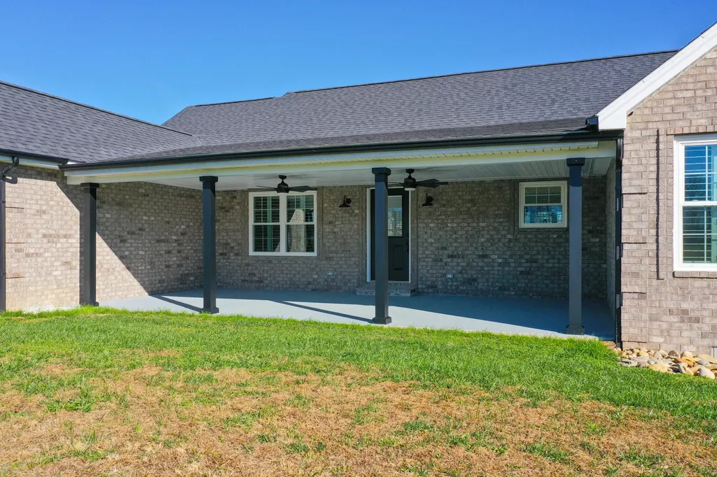 135 Jolynn Drive London KY 40744
