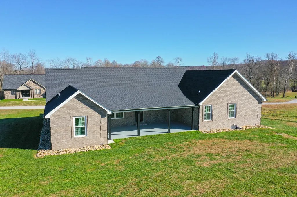 135 Jolynn Drive London KY 40744