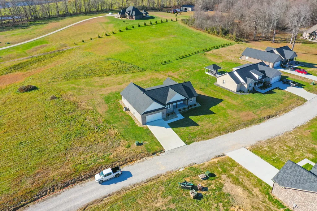 135 Jolynn Drive London KY 40744