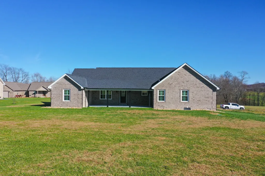 135 Jolynn Drive London KY 40744