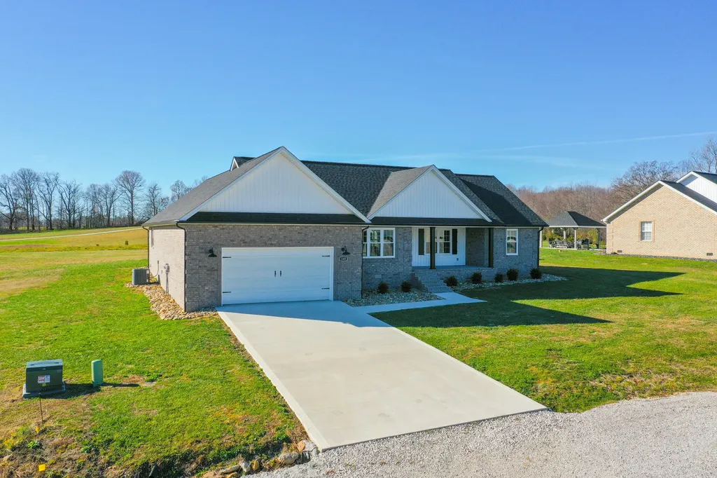 135 Jolynn Drive London KY 40744