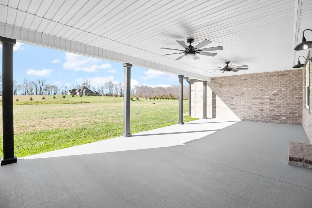 135 Jolynn Drive London KY 40744