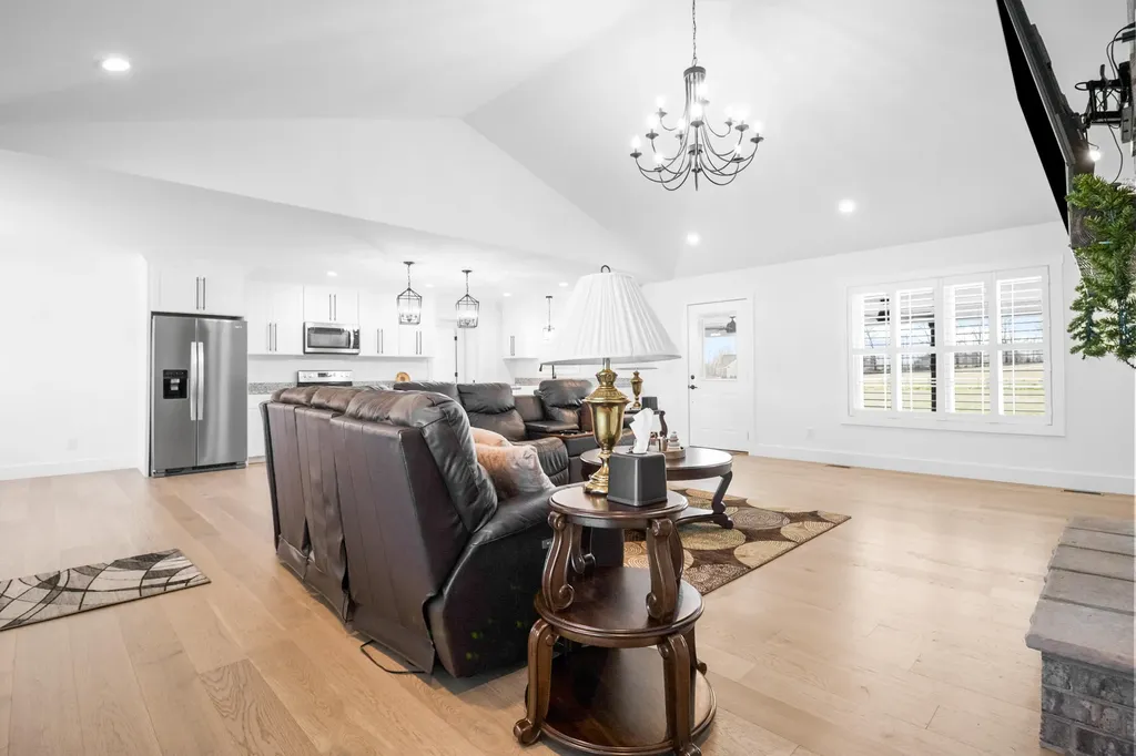 135 Jolynn Drive London KY 40744