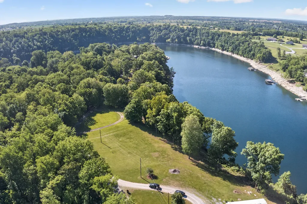 763 Lots 110/111 Herrington Woods Harrodsburg KY 40330