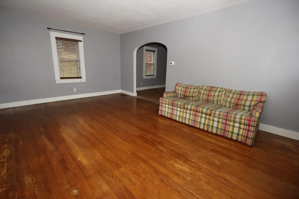 311 Jefferson Street Glasgow KY 42141