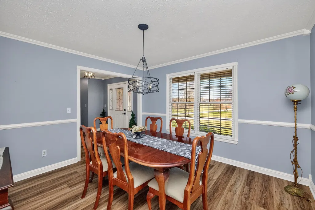 244 Claire De Lune Harrodsburg KY 40330