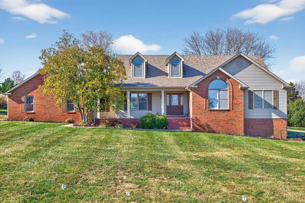 244 Claire De Lune Harrodsburg KY 40330