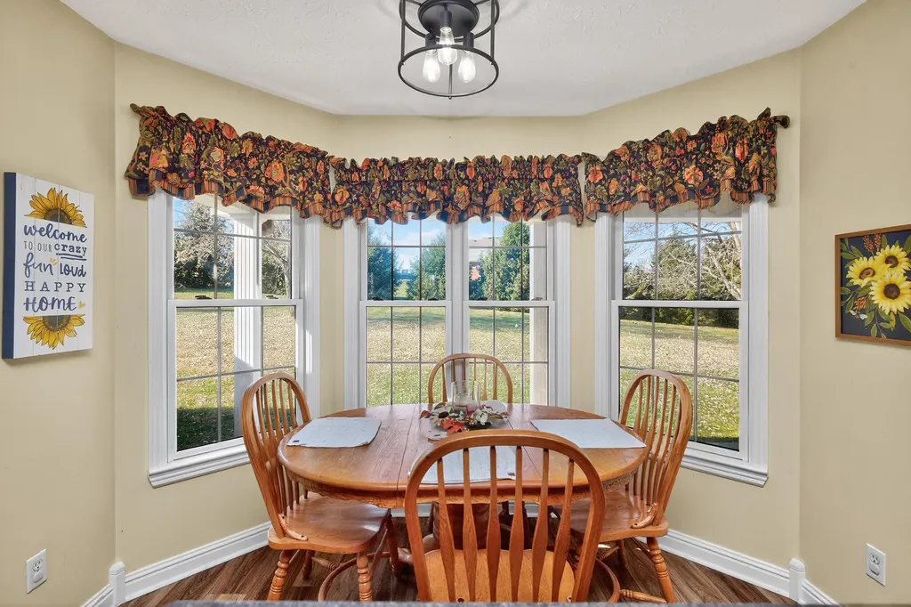 244 Claire De Lune Harrodsburg KY 40330