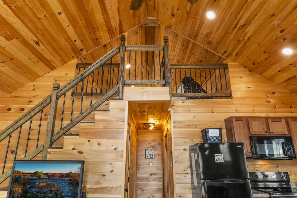 124 Deepwoods Drive Rogers KY 41365