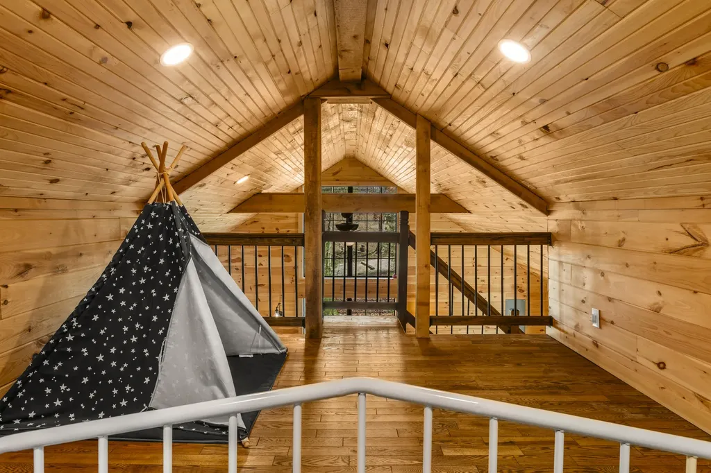 124 Deepwoods Drive Rogers KY 41365