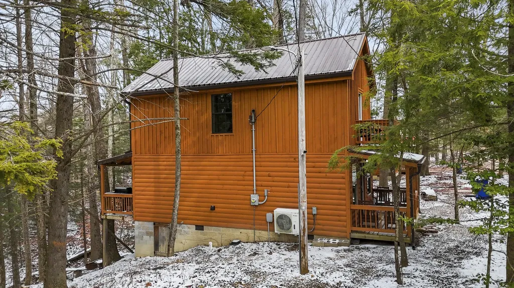 124 Deepwoods Drive Rogers KY 41365