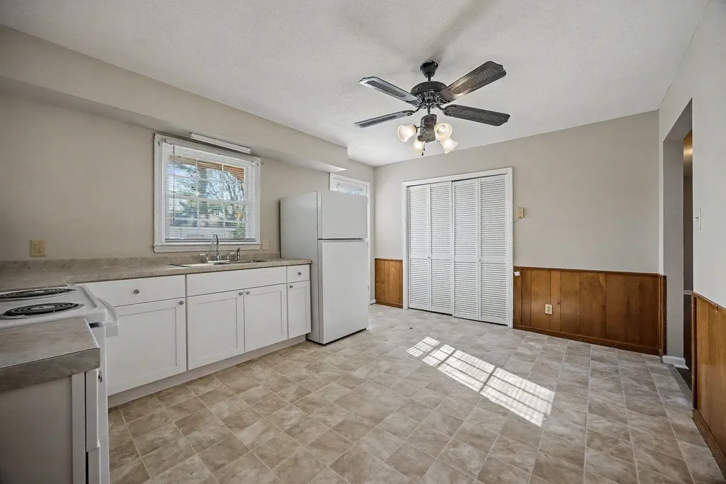 240 Susan Drive Richmond KY 40475