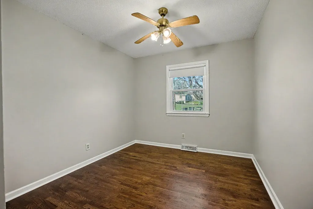 240 Susan Drive Richmond KY 40475