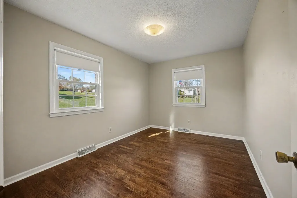 240 Susan Drive Richmond KY 40475