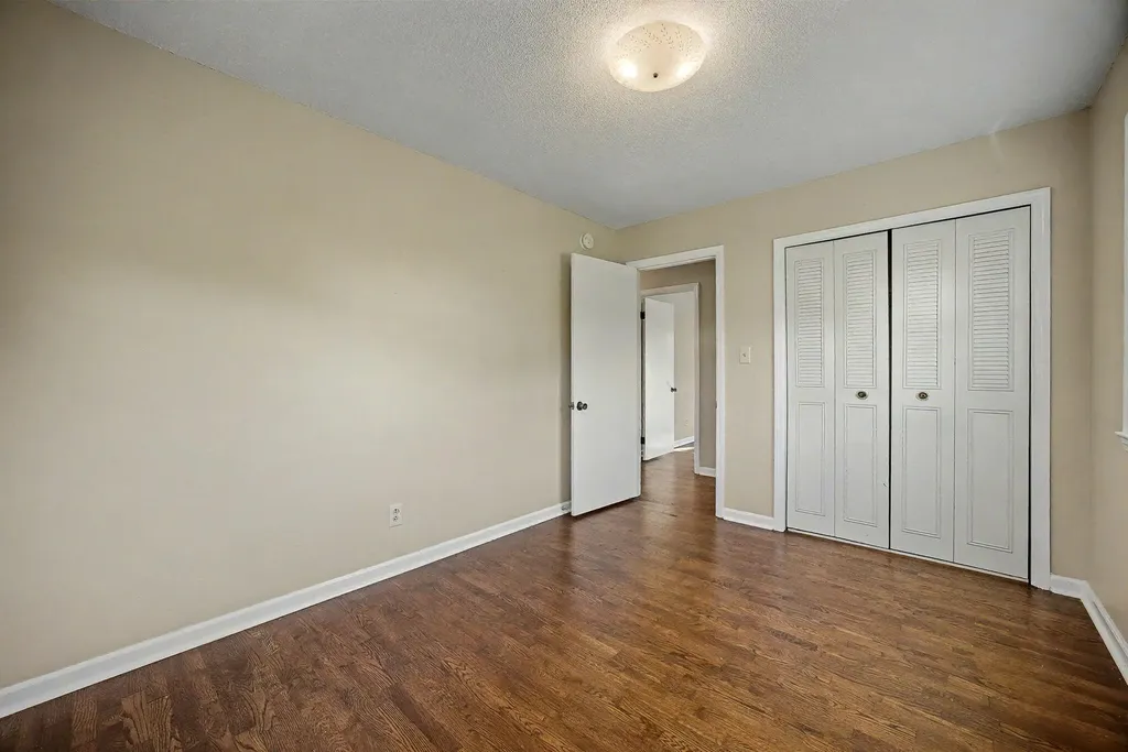 240 Susan Drive Richmond KY 40475
