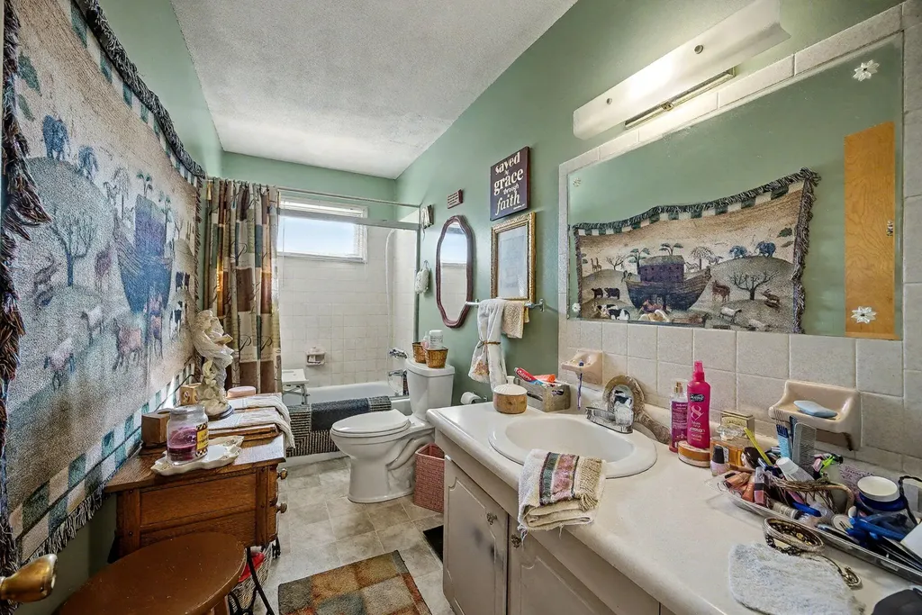 240 Susan Drive Richmond KY 40475