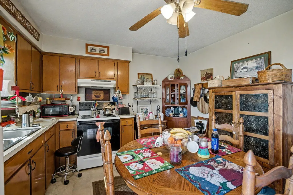 240 Susan Drive Richmond KY 40475