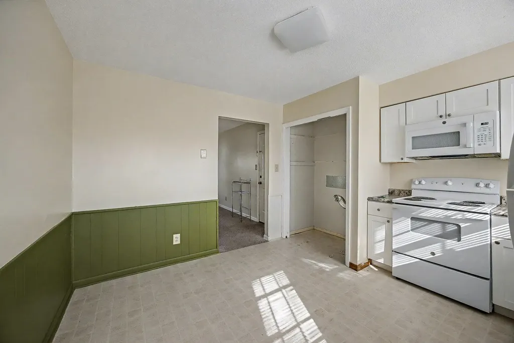 240 Susan Drive Richmond KY 40475