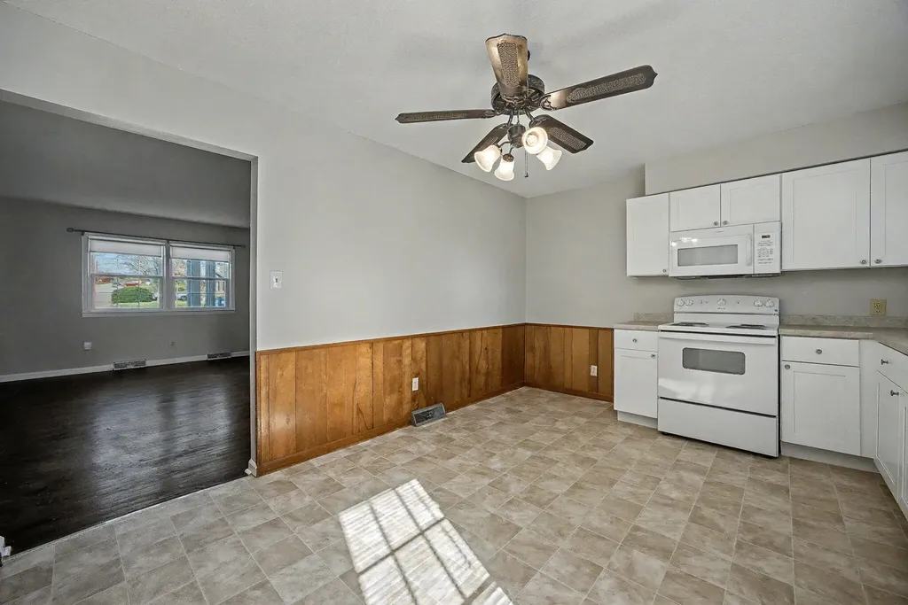 240 Susan Drive Richmond KY 40475